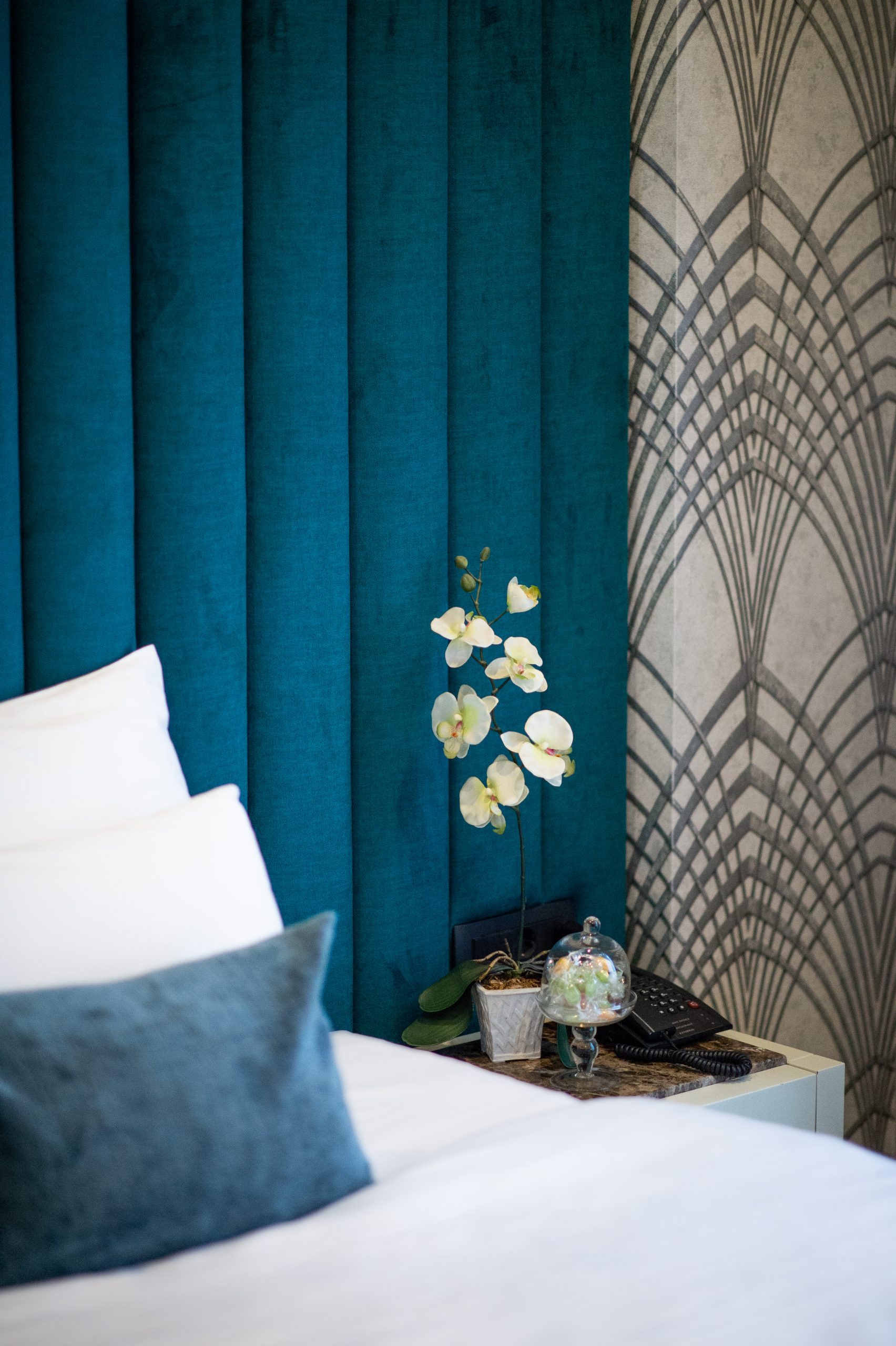 Queen room Crystal hotel Belgrade